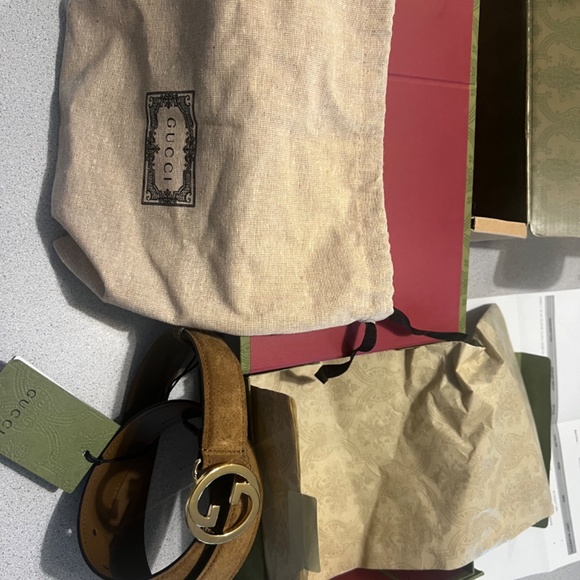 GUCCI GG BUCKLE SUEDE BELT - Picture 6 of 9